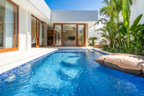 Villa Luna - Sanur, Bali 3 Bed Modern Private Villa with swimming pool